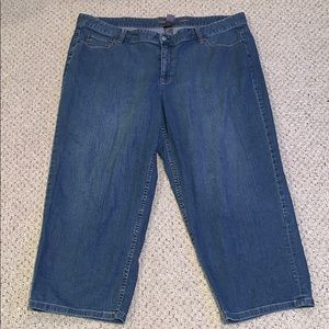 Liz Claiborne Capris